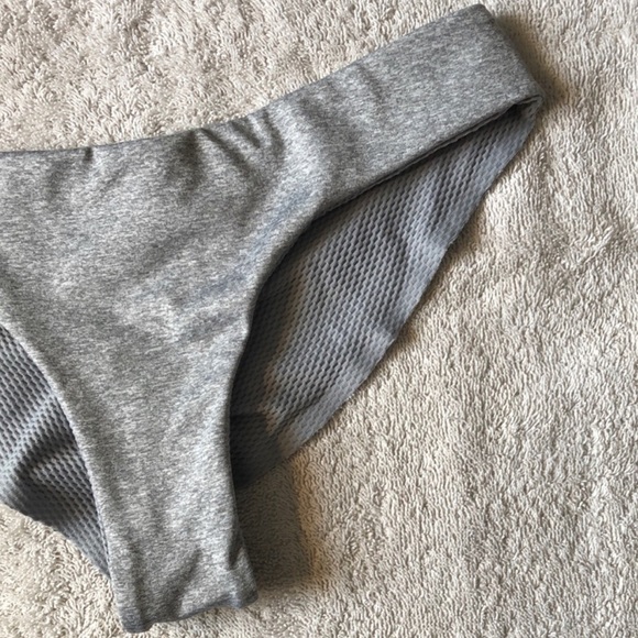 Boys + Arrows Kiki Bikini Bottoms in Gray Physical - Picture 5 of 6